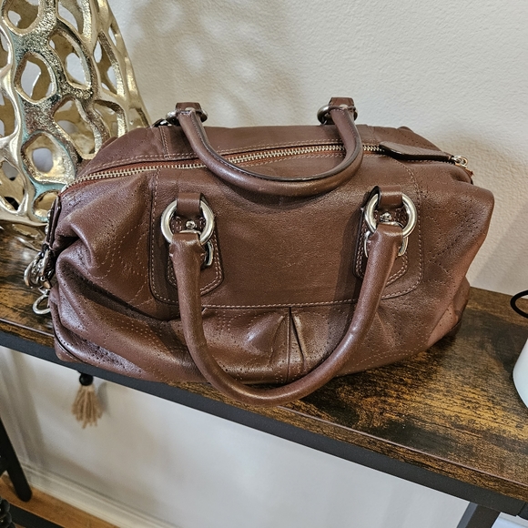 Vintage Coach - Picture 3 of 10